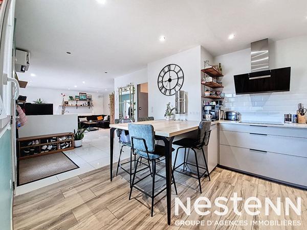 En EXCLUSIVITÉ chez NESTENN ! Maison Crêches Sur Saône 6 pièce(s) environ 125m2.