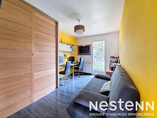 En EXCLUSIVITÉ chez NESTENN ! Maison Crêches Sur Saône 6 pièce(s) environ 125m2.