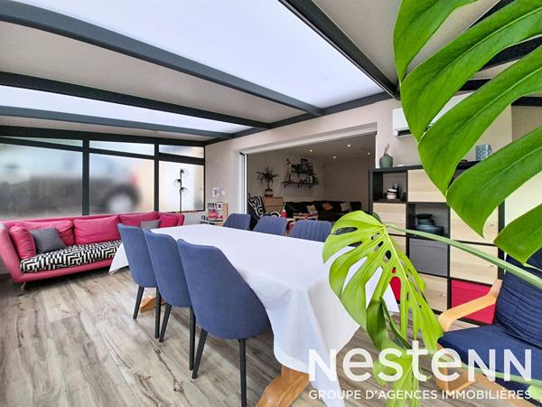 En EXCLUSIVITÉ chez NESTENN ! Maison Crêches Sur Saône 6 pièce(s) environ 125m2.