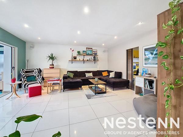 En EXCLUSIVITÉ chez NESTENN ! Maison Crêches Sur Saône 6 pièce(s) environ 125m2.