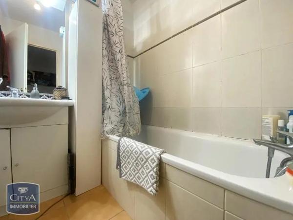Appartement à louer 3 pièces 56.97m² Vedène (84270)