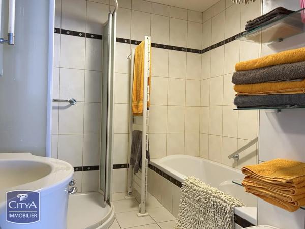 Appartement à vendre 3 pièces 72.02m² Saint-Valery-en-Caux (76460)