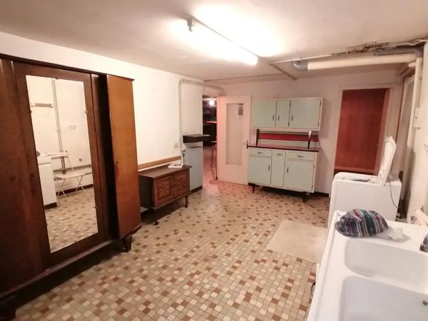 A SAISIR : MAISON SUR SOUS SOL A 10 MINUTES DU CENTRE VILLE