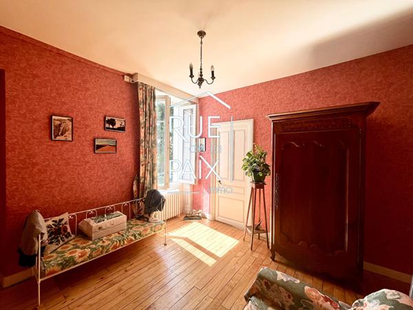 79200 PARTHENAY Maison à Parthenay - 230 m2