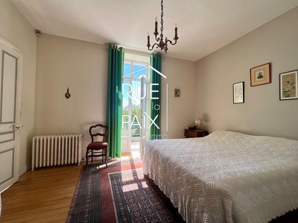 79200 PARTHENAY Maison à Parthenay - 230 m2