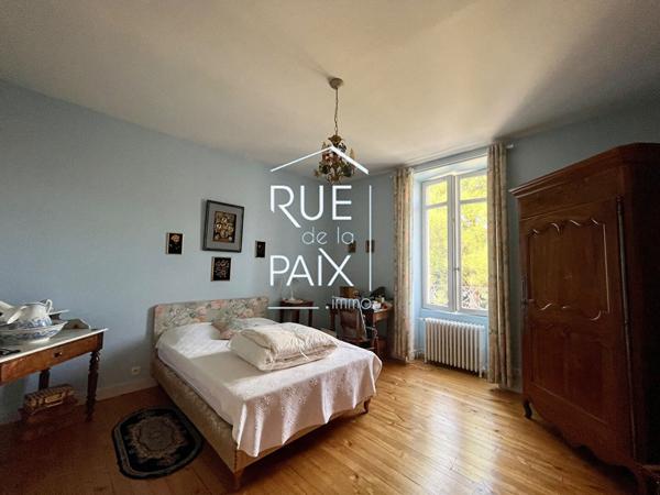 79200 PARTHENAY Maison à Parthenay - 230 m2