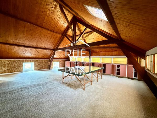 79200 PARTHENAY Maison à Parthenay - 230 m2