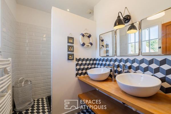 Villa contemporaine intime et lumineuse