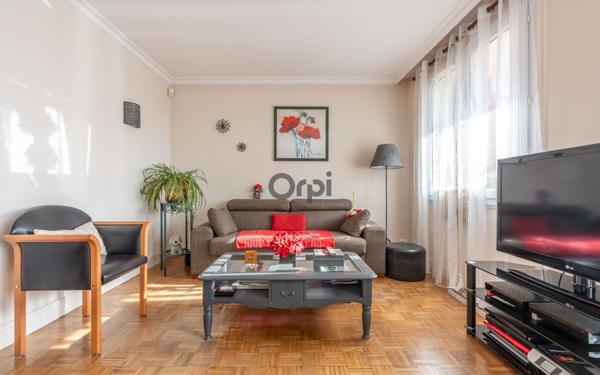 Appartement à vendre    3 pièces • 70 m2 Joinville-le-Pont