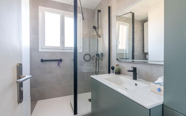 Appartement à vendre    3 pièces • 70 m2 Joinville-le-Pont