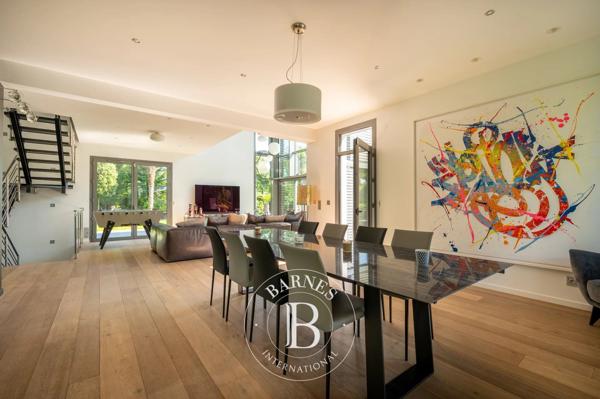 Rueil-Malmaison, Maison 4 Chambres -  300 m² à vendre