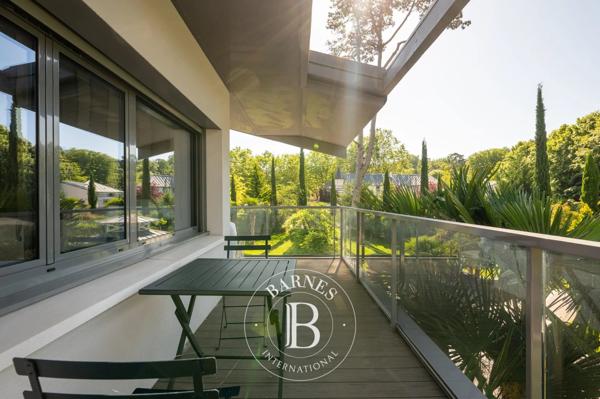 Rueil-Malmaison, Maison 4 Chambres -  300 m² à vendre