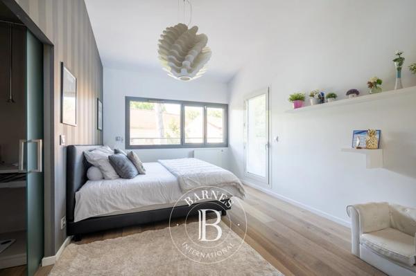 Rueil-Malmaison, Maison 4 Chambres -  300 m² à vendre