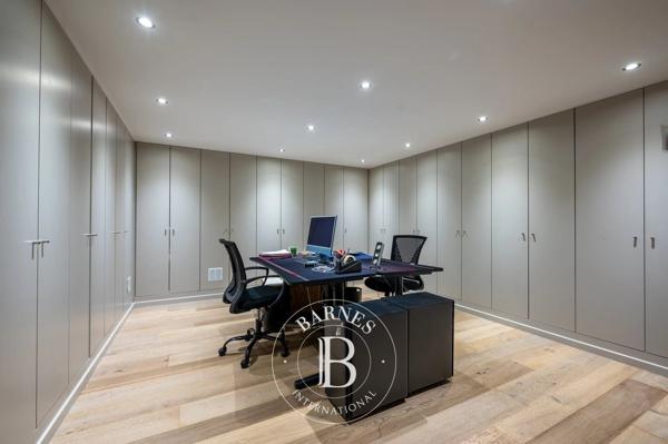 Rueil-Malmaison, Maison 4 Chambres -  300 m² à vendre
