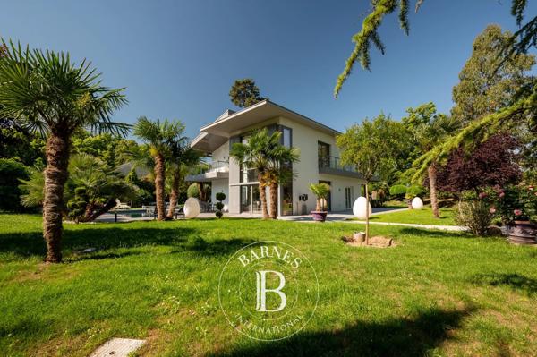 Rueil-Malmaison, Maison 4 Chambres -  300 m² à vendre