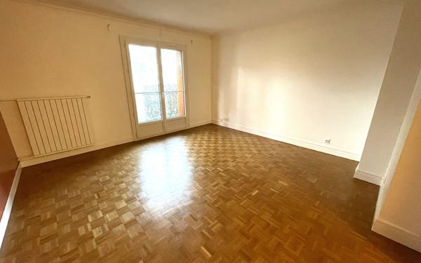 Appartement à vendre    4 pièces • 82,35 m2 Antony