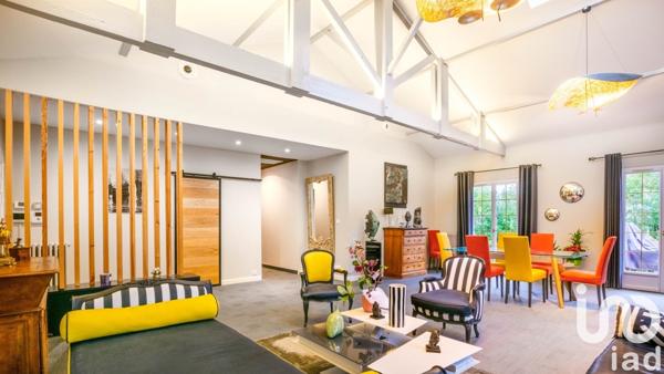 Maison d’architecte 7 pièces de 260 m² à Tresses (33370)