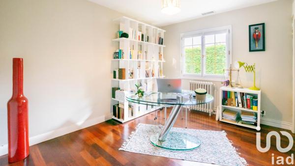 Maison d’architecte 7 pièces de 260 m² à Tresses (33370)