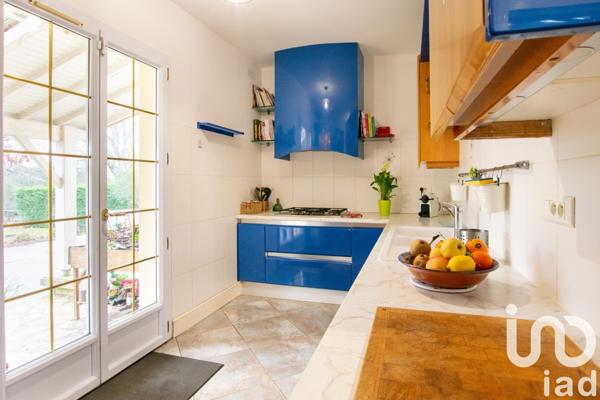 Maison d’architecte 7 pièces de 260 m² à Tresses (33370)