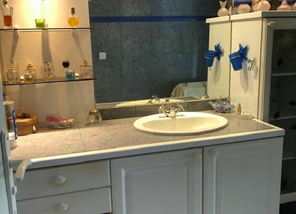 Maison à louer    3 pièces • 782 m2 Sainte-Rose