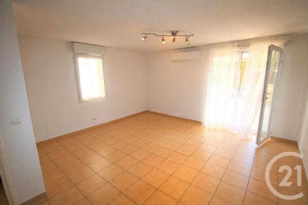 Appartement F4 à vendre  4 pièces - 72 m 2   NIMES  - 30