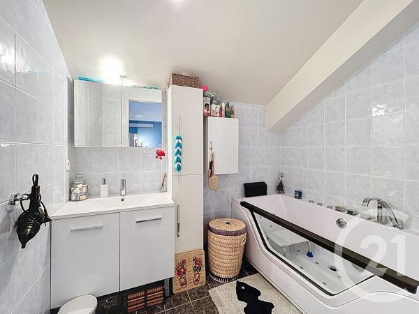 Appartement F4 à vendre  4 pièces - 125 m2 CORBEIL ESSONNES - 91