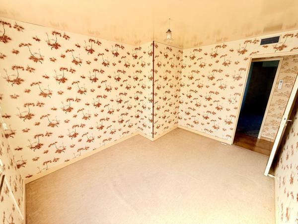 Maison plain pied 4 pièces avec dépendances