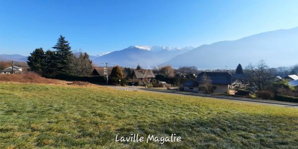 Terrain constructible viabilisé et borné Verrens Arvey