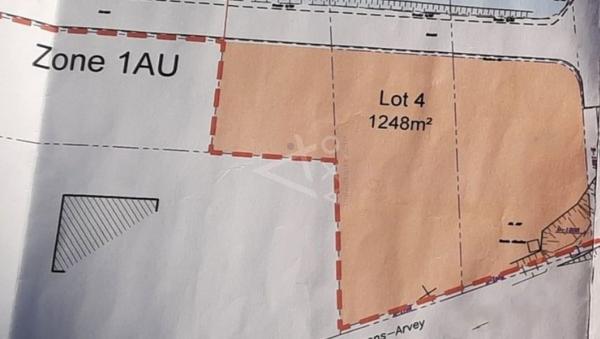 Terrain constructible viabilisé et borné Verrens Arvey