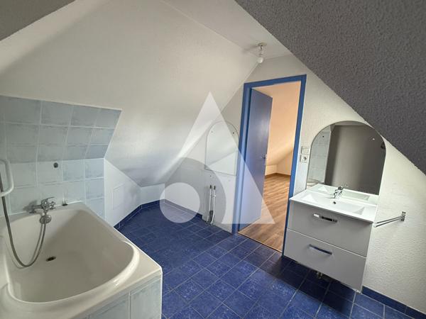 Maison 11 pièces 286.16 m2