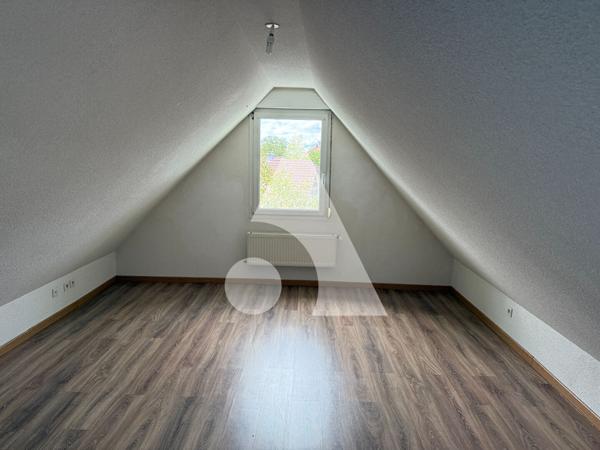Maison 11 pièces 286.16 m2