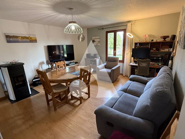 Maison 11 pièces 286.16 m2