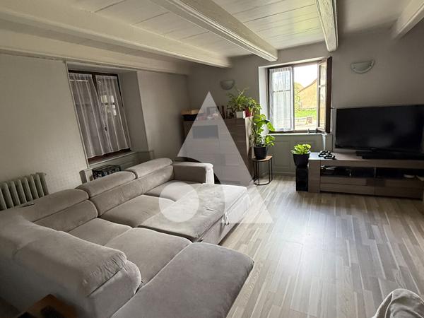 Maison 11 pièces 286.16 m2