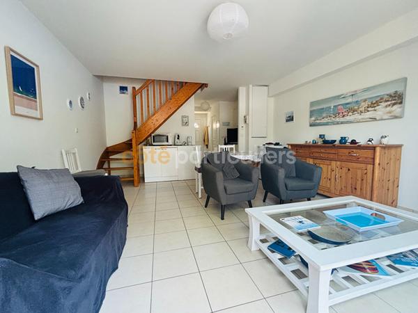 Vente
                Maison53,8 m² - 3 Pièces -
                    LES MATHES (17570)