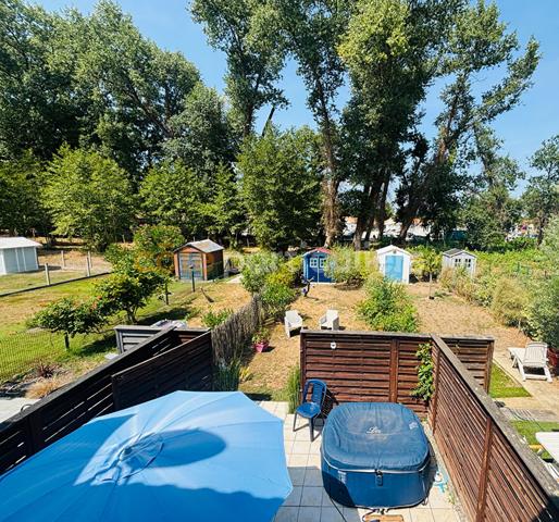 Vente
                Maison53,8 m² - 3 Pièces -
                    LES MATHES (17570)