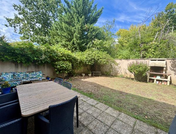 Maison
         6 pièces
        - 130 m² 514 000 € *
