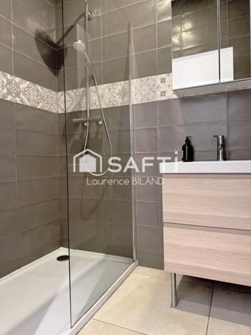 IMMEUBLE RÉNOVÉ – CRIÉE / VIEUX-PORT – INVESTISSEMENT LOCATIF CLÉ EN MAIN