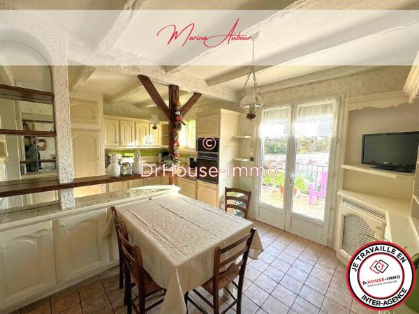 Maison à vendre 9 pièces de 214 m²