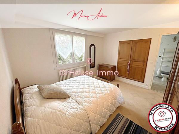 Maison à vendre 9 pièces de 214 m²