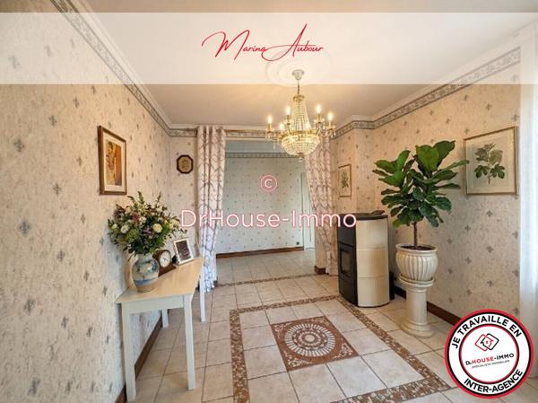Maison à vendre 9 pièces de 214 m²