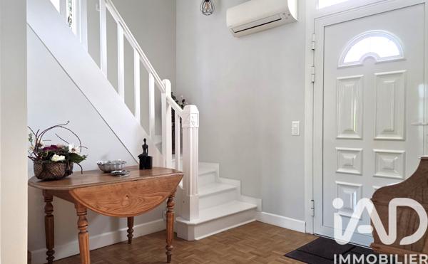 Maison à vendre 6 pièces 121 m² Paray-Vieille-Poste