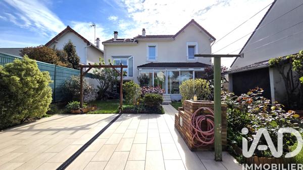 Maison à vendre 6 pièces 121 m² Paray-Vieille-Poste