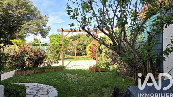 Maison à vendre 6 pièces 121 m² Paray-Vieille-Poste