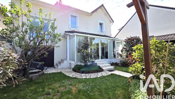 Maison à vendre 6 pièces 121 m² Paray-Vieille-Poste