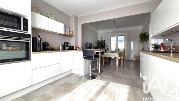 Maison à vendre 6 pièces 121 m² Paray-Vieille-Poste