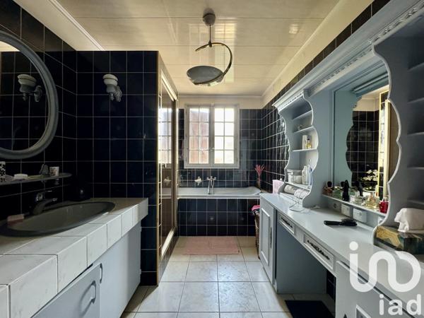 Maison à vendre 6 pièces 170 m² Montfermeil