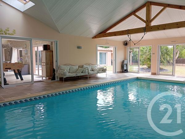 Maison à vendre  6 pièces - 327,28 m2 LE FENOUILLER - 85