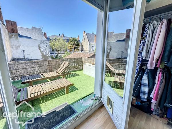 Dpt Deux Sèvres (79), à vendre THOUARS maison P6 de 168 m² - Terrain de 345,00 m²