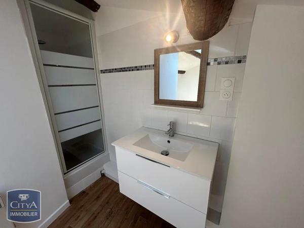 Appartement à louer 2 pièces 34.13m² Vitrolles (13127)