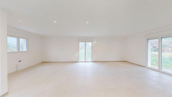 Opportunité Rare ! Entre Saint Germain du bois et Bletterans, Maison Neuve 90 m² + Dépendance de 60 m² sur 1000 m² de Terrain